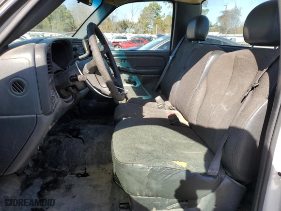 2000 Chevrolet Silverado 1500 with VIN 1GCEC14W7YE202012, listed as a Copart auction lot 44597655 with 186,252 mi miles and Clean Title. Bid and sale history available at carsss.com. Image 7.