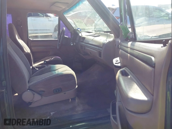 1994 Ford F-150 with VIN 1FTEX15N7RKA86291, listed as a IAAI auction lot 41817091 with Not Provided miles and . Bid and sale history available at DreamBid. Image 5.