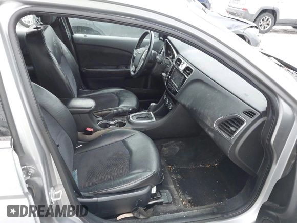 2013 Chrysler 200 Limited with VIN 1C3CCBCG2DN592782, listed as a IAAI auction lot 41471739 with 103,079 mi miles and . Bid and sale history available at DreamBid. Image 5.