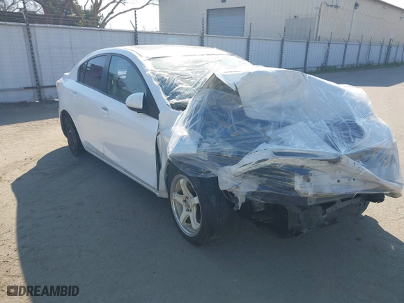 2013 Mazda Mazda3 i Grand Touring with VIN JM1BL1WP3D1783731, listed as a IAAI auction lot 41573753 with 253,424 mi miles. Bid and sale history available at carsss.com. Image 1.