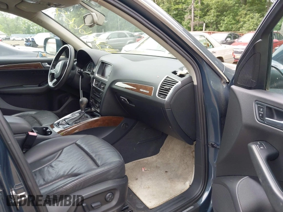 2011 Audi Q5 Premium Plus z VIN WA1LFAFP7BA073105, wystawiony jako IAAI lot #42446668 z przebiegiem 143 074 mil mil oraz . Historia ofert i sprzedaży dostępna na DreamBid. Obrazek 5.