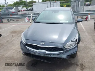 2020 Kia Forte LXS z VIN 3KPF24AD6LE231168, wystawiony jako IAAI lot #42076355 z przebiegiem 45 981 mil mil oraz . Historia ofert i sprzedaży dostępna na DreamBid. Obrazek 12.