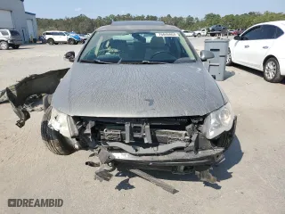 2008 Volkswagen Passat Sedan Komfort with VIN WVWAK73C58E002497, listed as a Copart auction lot 76046064 with 207,183 mi miles and Salvage Title. Bid and sale history available at carsss.com. Image 5.