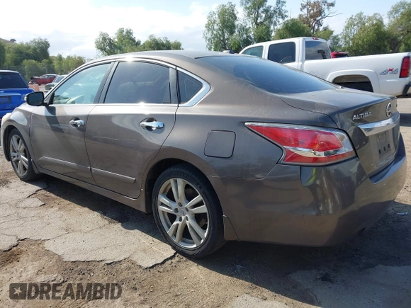 2014 Nissan Altima SL с VIN 1N4BL3APXEC292958, выставлен на аукционе IAAI как лот 42100931 с пробегом 161 569 миль миль и . История ставок и продаж доступна на DreamBid. Изображение 3.