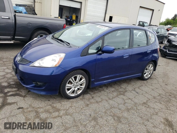 2009 Honda Fit Sport z VIN JHMGE88419S039797, wystawiony jako Copart lot #56866245 z przebiegiem 162 896 mil mil oraz Szkoda całkowita • Salvage title. Historia ofert i sprzedaży dostępna na DreamBid. Obrazek 1.