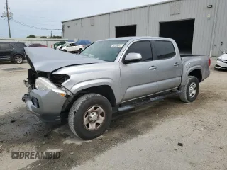 2017 Toyota Tacoma SR with VIN 5TFAX5GNXHX085060, listed as a Copart auction lot 58226245 with 129,461 mi miles and Salvage title. Bid and sale history available at DreamBid. Image 1.