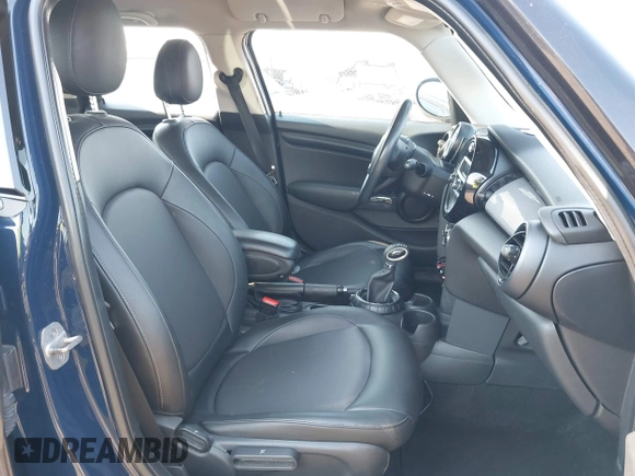2015 MINI Hardtop 4 Door with VIN WMWXS5C50FT830060, listed as a IAAI auction lot 42744826 with 99,813 mi miles and . Bid and sale history available at DreamBid. Image 5.