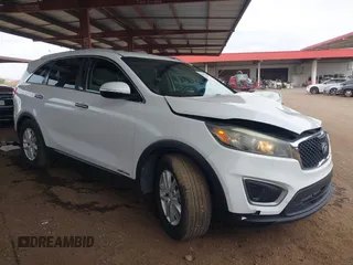 2016 Kia Sorento LX z VIN 5XYPGDA53GG109813, wystawiony jako IAAI lot #42349337 z przebiegiem 181 767 mil mil oraz . Historia ofert i sprzedaży dostępna na DreamBid. Obrazek 1.