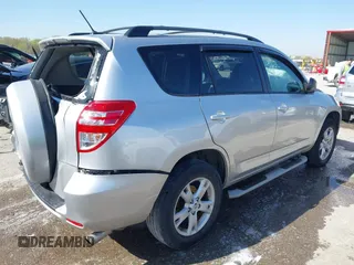 2012 Toyota RAV4 with VIN 2T3ZF4DV5CW110304, listed as a IAAI auction lot 42021666 with 206,386 mi miles. Bid and sale history available at carsss.com. Image 4.