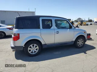 2006 Honda Element EX-P with VIN 5J6YH28706L005838, listed as a Copart auction lot 54993715 with 258,588 mi miles and Clean Title. Bid and sale history available at DreamBid. Image 3.