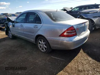 2002 Mercedes-Benz C 230/260/280/320 with VIN WDBRF64J02F194555, listed as a Copart auction lot 42923725 with 140,312 mi miles and Salvage Title. Bid and sale history available at DreamBid. Image 2.
