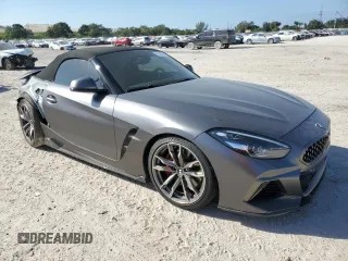 2021 BMW Z4 sDriveM40i with VIN WBAHF9C0XMWX16888, listed as a Copart auction lot 87046144 with 29,408 mi miles and Salvage Title. Bid and sale history available at carsss.com. Image 4.