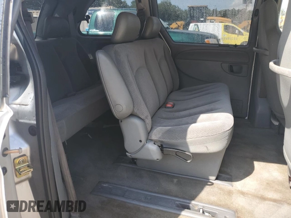 2005 Dodge Caravan SE with VIN 1D4GP25B25B224935, listed as a Copart auction lot 65548624 with 151,914 mi miles and Salvage title. Bid and sale history available at DreamBid. Image 11.
