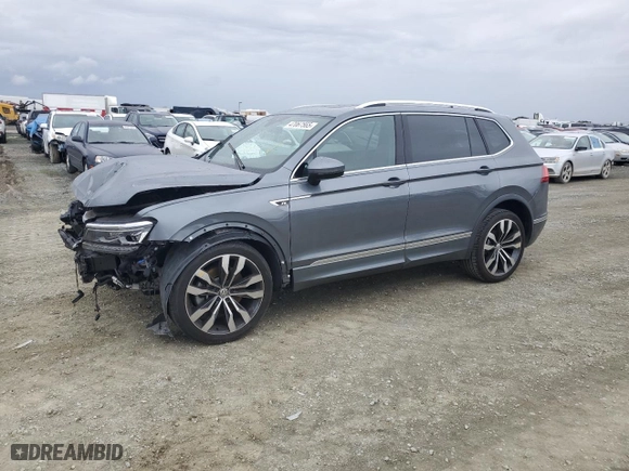 2018 Volkswagen Tiguan SEL Premium with VIN 3VV5B7AX4JM159172, listed as a Copart auction lot 48874595 with 26,215 mi miles and Salvage Title. Bid and sale history available at carsss.com. Image 1.
