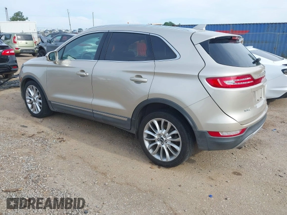 2017 Lincoln MKC Reserve с VIN 5LMCJ3C97HUL32052, выставлен на аукционе IAAI как лот 42584957 с пробегом 88 459 миль миль и . История ставок и продаж доступна на DreamBid. Изображение 3.