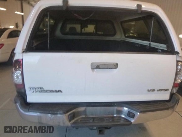 2013 Toyota Tacoma with VIN 3TMMU4FN6DM062201, listed as a IAAI auction lot 42906789 with 266,431 mi miles and . Bid and sale history available at DreamBid. Image 2.