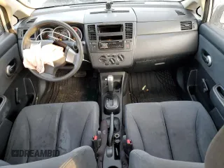 2009 Nissan Versa 1.6 with VIN 3N1CC11E39L422903, listed as a Copart auction lot 86427444 with 90,519 mi miles and Salvage Title. Bid and sale history available at carsss.com. Image 8.