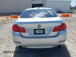 2014 BMW 5 Series 535i z VIN WBA5B1C58ED481996, wystawiony jako IAAI lot #42260808 z przebiegiem 112 539 mil mil oraz . Historia ofert i sprzedaży dostępna na DreamBid. Obrazek 17.