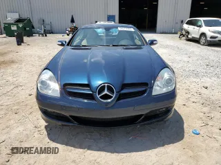 2006 Mercedes-Benz SLK 280 z VIN WDBWK54F46F098230, wystawiony jako Copart lot #58578565 z przebiegiem 67 298 mil mil oraz Szkoda całkowita • Salvage title. Historia ofert i sprzedaży dostępna na DreamBid. Obrazek 5.