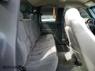 2003 Chevrolet Silverado 1500 LS with VIN 2GCEK19T331225136, listed as a Copart auction lot 49346345 with 0 mi miles and Non Repairable. Bid and sale history available at carsss.com. Image 10.