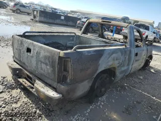2005 Chevrolet Silverado 1500 Work Truck with VIN 1GCEC14X85Z137054, listed as a Copart auction lot 47140565 with 0 mi miles and Non Repairable. Bid and sale history available at carsss.com. Image 3.