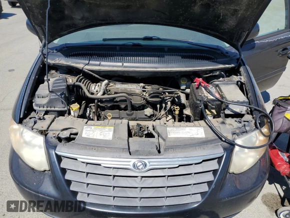 2005 Chrysler Town & Country LX с VIN 2C4GP44RX5R502120, выставлен на аукционе Copart как лот 65573975 с пробегом 95 154 миль миль и Чистый • Clean title. История ставок и продаж доступна на DreamBid. Изображение 12.
