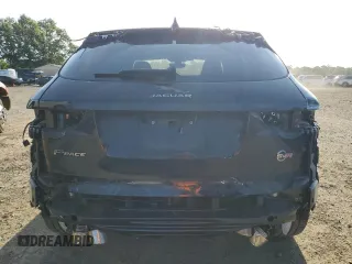 2020 Jaguar F-Pace SVR with VIN SADCZ2EE8LA620388, listed as a Copart auction lot 65522375 with 92,807 mi miles and Salvage title. Bid and sale history available at DreamBid. Image 6.