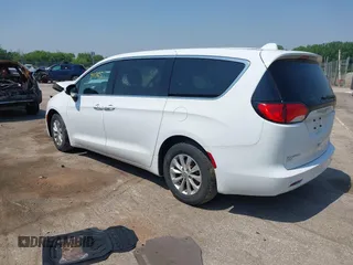 2017 Chrysler Pacifica Touring with VIN 2C4RC1DG4HR533711, listed as a IAAI auction lot 42434805 with 141,859 mi miles and . Bid and sale history available at DreamBid. Image 3.