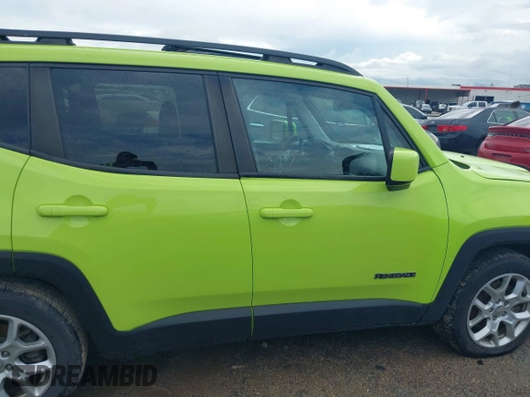 2018 Jeep Renegade Latitude with VIN ZACCJABBXJPJ60183, listed as a IAAI auction lot 41948498 with 72,893 mi miles. Bid and sale history available at carsss.com. Image 13.