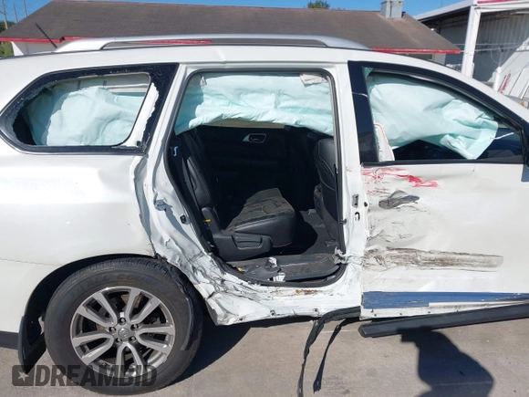 2015 Nissan Pathfinder SV with VIN 5N1AR2MN0FC707145, listed as a IAAI auction lot 41697576 with 104,252 mi miles and . Bid and sale history available at DreamBid. Image 6.