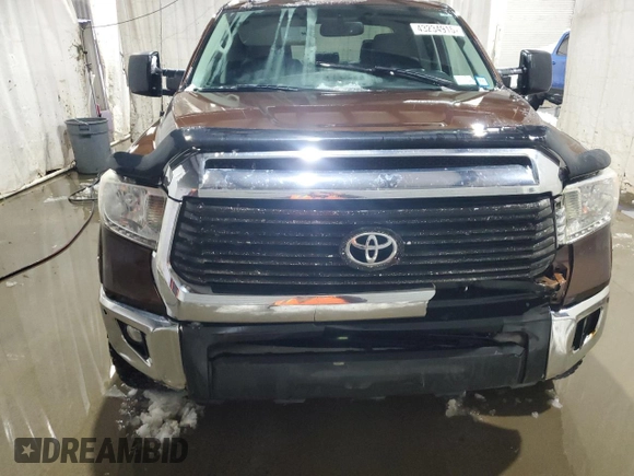 2014 Toyota Tundra Limited z VIN 5TFHY5F18EX411007, wystawiony jako Copart lot #43234915 z przebiegiem 172 193 mil mil oraz Szkoda całkowita • Salvage title. Historia ofert i sprzedaży dostępna na DreamBid. Obrazek 5.