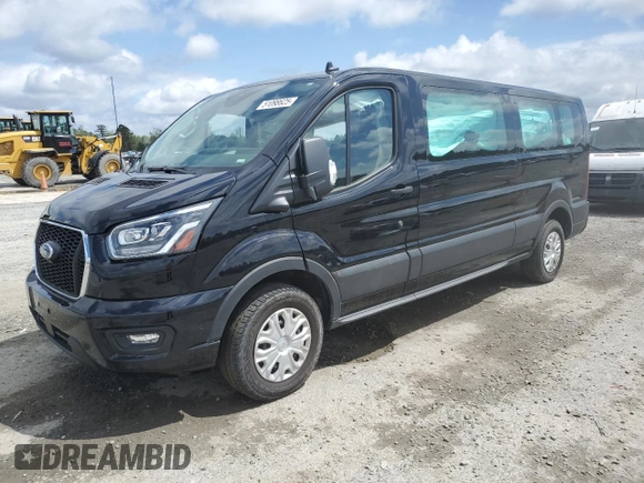 2023 Ford Transit Passenger XL z VIN 1FBAX2Y87PKB08205, wystawiony jako Copart lot #51098625 z przebiegiem 41 667 mil mil oraz Szkoda całkowita • Salvage title. Historia ofert i sprzedaży dostępna na DreamBid. Obrazek 1.