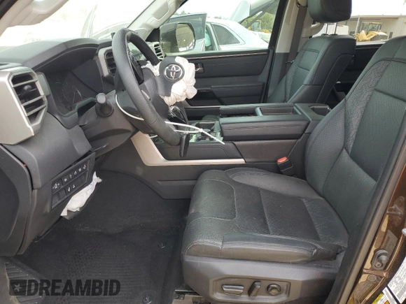2022 Toyota Tundra Limited z VIN 5TFJA5DB6NX015224, wystawiony jako Copart lot #48236065 z przebiegiem 6 937 mil mil oraz Szkoda całkowita • Salvage title. Historia ofert i sprzedaży dostępna na DreamBid. Obrazek 7.