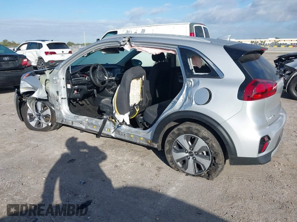2021 Kia Niro LX with VIN KNDCB3LC4M5479000, listed as a IAAI auction lot 41257636 with 125,967 mi miles. Bid and sale history available at carsss.com. Image 3.
