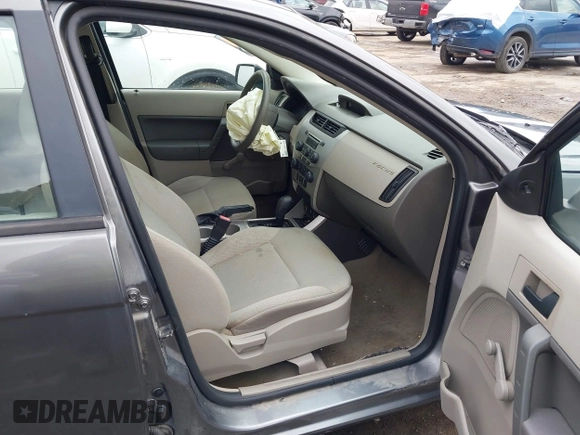 2009 Ford Focus S with VIN 1FAHP34N89W211162, listed as a IAAI auction lot 41677415 with 94,597 mi miles. Bid and sale history available at carsss.com. Image 5.