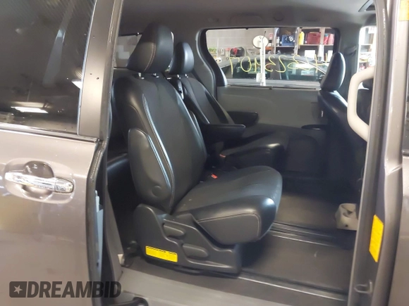 2013 Toyota Sienna SE с VIN 5TDXK3DC4DS355030, выставлен на аукционе IAAI как лот 42323907 с пробегом 190 836 миль миль и . История ставок и продаж доступна на DreamBid. Изображение 8.