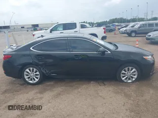 2014 Lexus ES 300h with VIN JTHBW1GG3E2049722, listed as a IAAI auction lot 42163826 with 165,656 mi miles and . Bid and sale history available at DreamBid. Image 13.