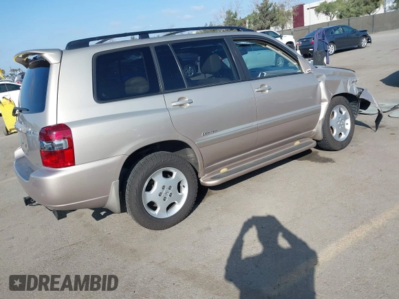 2007 Toyota Highlander w/3rd Row z VIN JTEDP21A170142864, wystawiony jako IAAI lot #41456140 z przebiegiem 210 347 mil mil oraz . Historia ofert i sprzedaży dostępna na DreamBid. Obrazek 4.