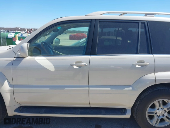 2003 Lexus GX 470 with VIN JTJBT20X430013005, listed as a IAAI auction lot 41666117 with 225,332 mi miles. Bid and sale history available at carsss.com. Image 14.