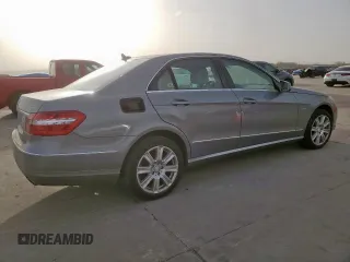 2012 Mercedes-Benz E 350 Luxury with VIN WDDHF2EB6CA530985, listed as a Copart auction lot 49443925 with 114,641 mi miles and Clean title. Bid and sale history available at DreamBid. Image 3.