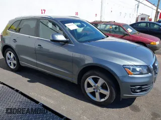 2012 Audi Q5 2.0T Premium Plus with VIN WA1LFAFP6CA114339, listed as a IAAI auction lot 42015195 with 1 mi miles. Bid and sale history available at carsss.com. Image 1.