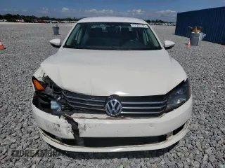 2012 Volkswagen Passat SE с VIN 1VWBP7A35CC027135, выставлен на аукционе Copart как лот 57532105 с пробегом 96 833 миль миль и Списание • Salvage title. История ставок и продаж доступна на DreamBid. Изображение 5.