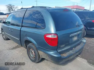 2005 Chrysler Town & Country Touring with VIN 2C4GP54L45R567806, listed as a IAAI auction lot 41902248 with 280,922 mi miles. Bid and sale history available at carsss.com. Image 3.