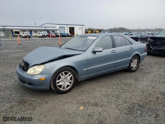 2006 Mercedes-Benz S-Class 3.7L with VIN WDBNF67JX6A483715, listed as a Copart auction lot 80073534 with 0 mi miles and Salvage Title. Bid and sale history available at carsss.com. Image 1.