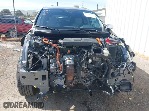 2020 Honda CR-V EX with VIN 7FART6H53LE004913, listed as a IAAI auction lot 42072796 with 40,239 mi miles and . Bid and sale history available at DreamBid. Image 6.