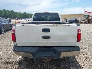 2011 Ford F-250 XL z VIN 1FT7X2AT3BEC33228, wystawiony jako IAAI lot #42545154 z przebiegiem 424 286 mil mil oraz . Historia ofert i sprzedaży dostępna na DreamBid. Obrazek 16.