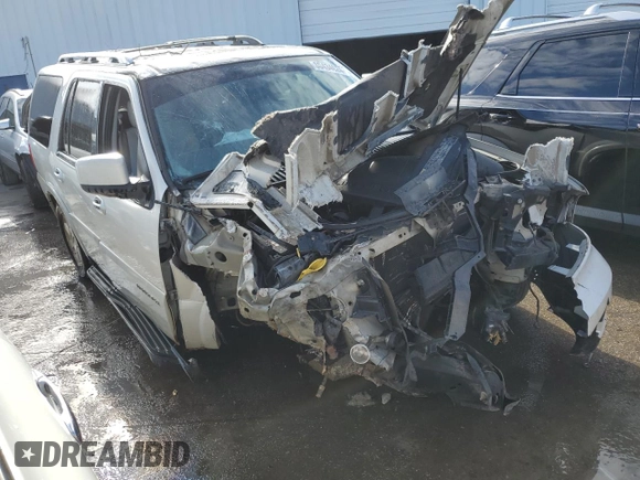 2006 Lincoln Navigator Luxury with VIN 5LMFU27546LJ15292, listed as a Copart auction lot 80434624 with 0 mi miles and Salvage Title. Bid and sale history available at carsss.com. Image 4.