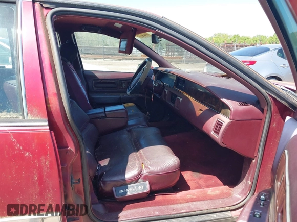1993 Buick Roadmaster Ltd with VIN 1G4BT5374PR400327, listed as a IAAI auction lot 41987072 with 191,381 mi miles and . Bid and sale history available at DreamBid. Image 5.