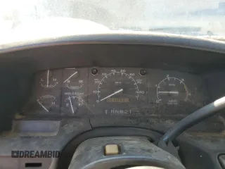 1995 Ford F-250 with VIN 1FTHX25F8SKC12692, listed as a Copart auction lot 74047124 with 391,327 mi miles and Salvage Title. Bid and sale history available at carsss.com. Image 9.