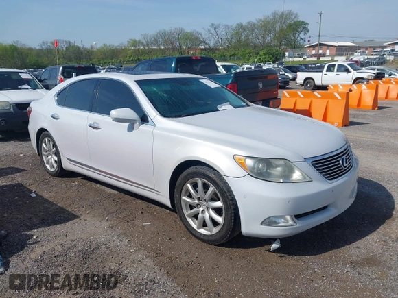 2008 Lexus LS 460 z VIN JTHBL46F285070311, wystawiony jako IAAI lot #42035847 z przebiegiem 220 321 mil mil oraz . Historia ofert i sprzedaży dostępna na DreamBid. Obrazek 13.